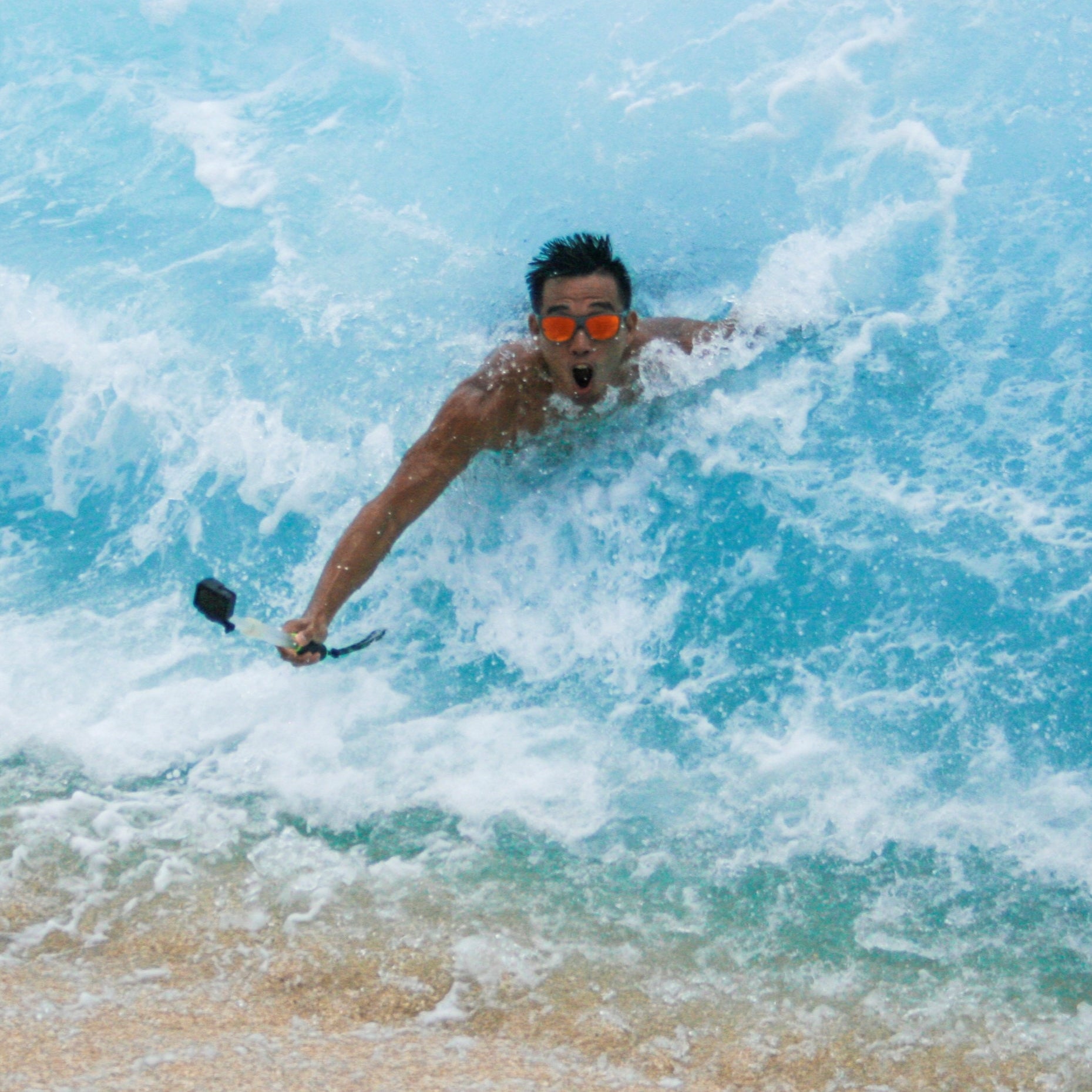 La Mer - Floating Sunglasses KZ