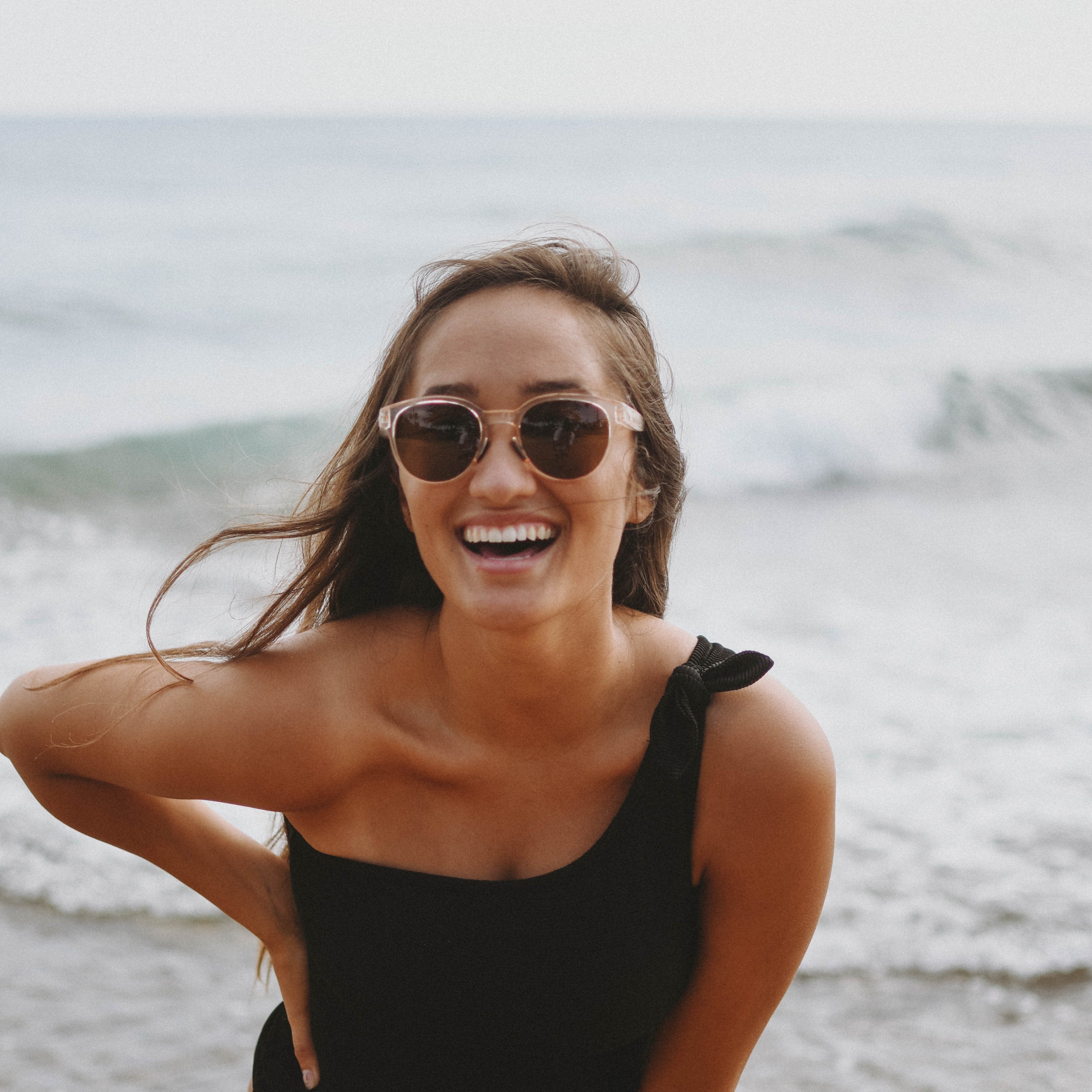 Oasis - Floating Sunglasses 1 KZ