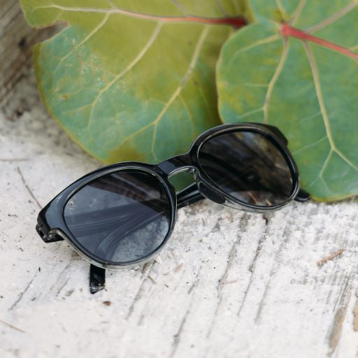 Oasis - Floating Sunglasses KZ