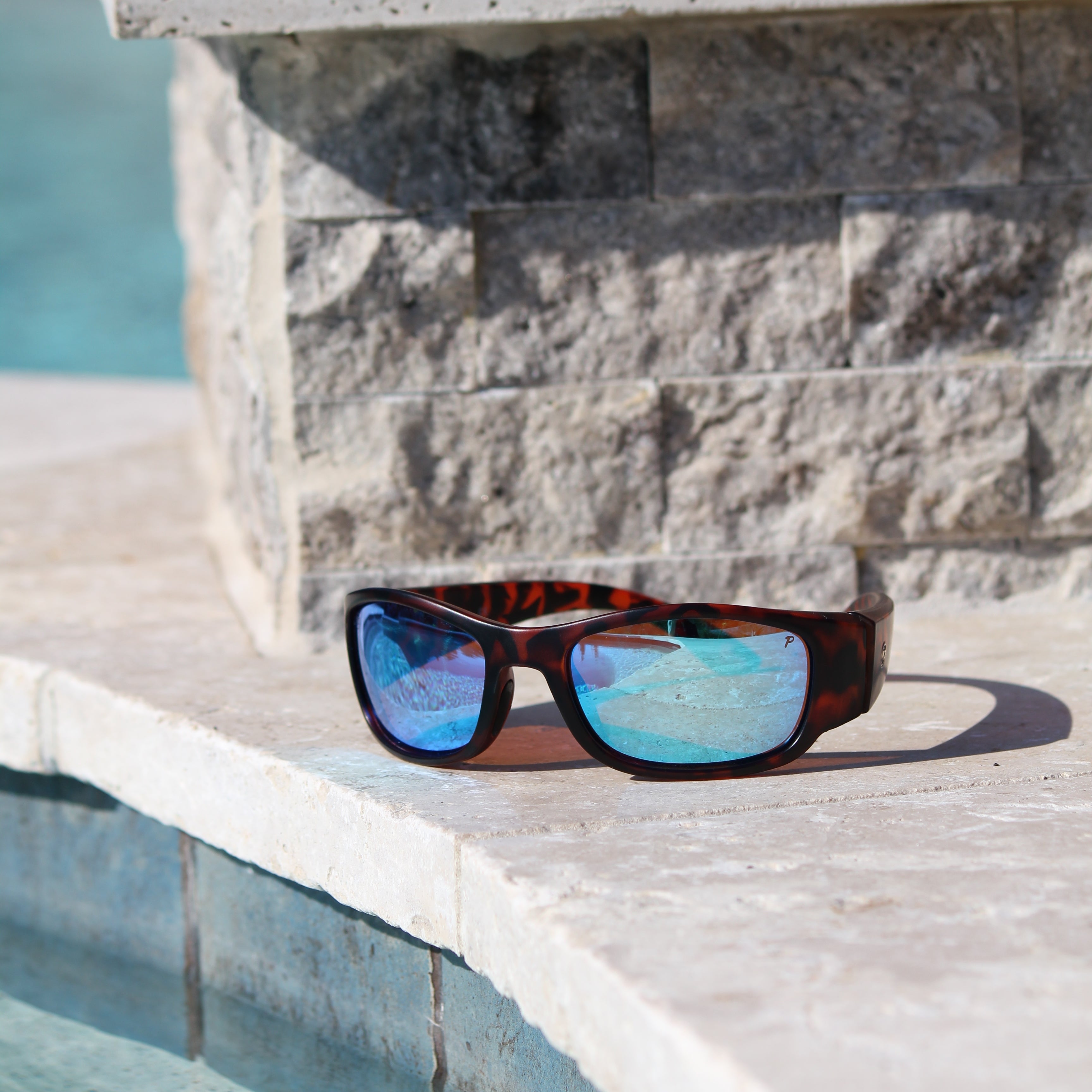 Tahoe - Floating Sunglasses KZ